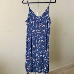 New without Tags Dress / size L / Blue Floral